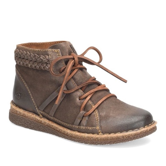 BORN | Temple II Leather Laced Ankle Boot in Distressed Gray | Sz 9 - Picture 1 of 13